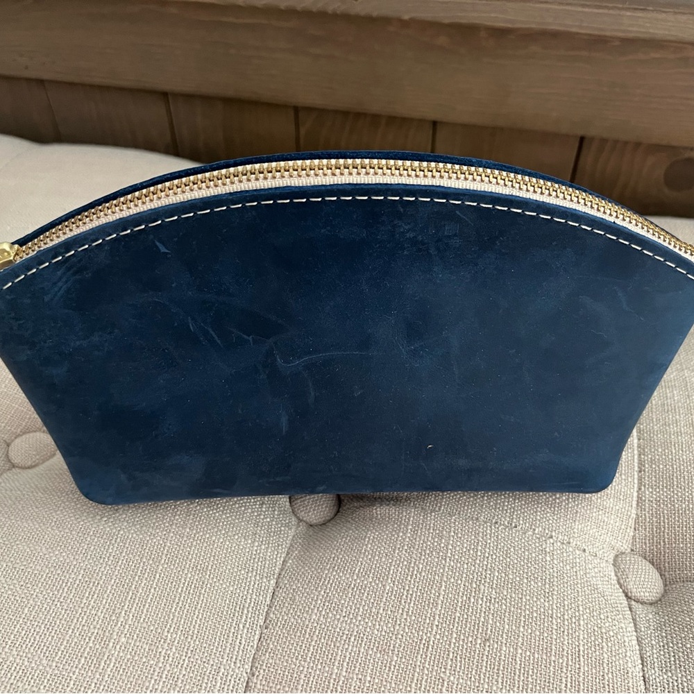 Portland Leather Eclipse make up bag